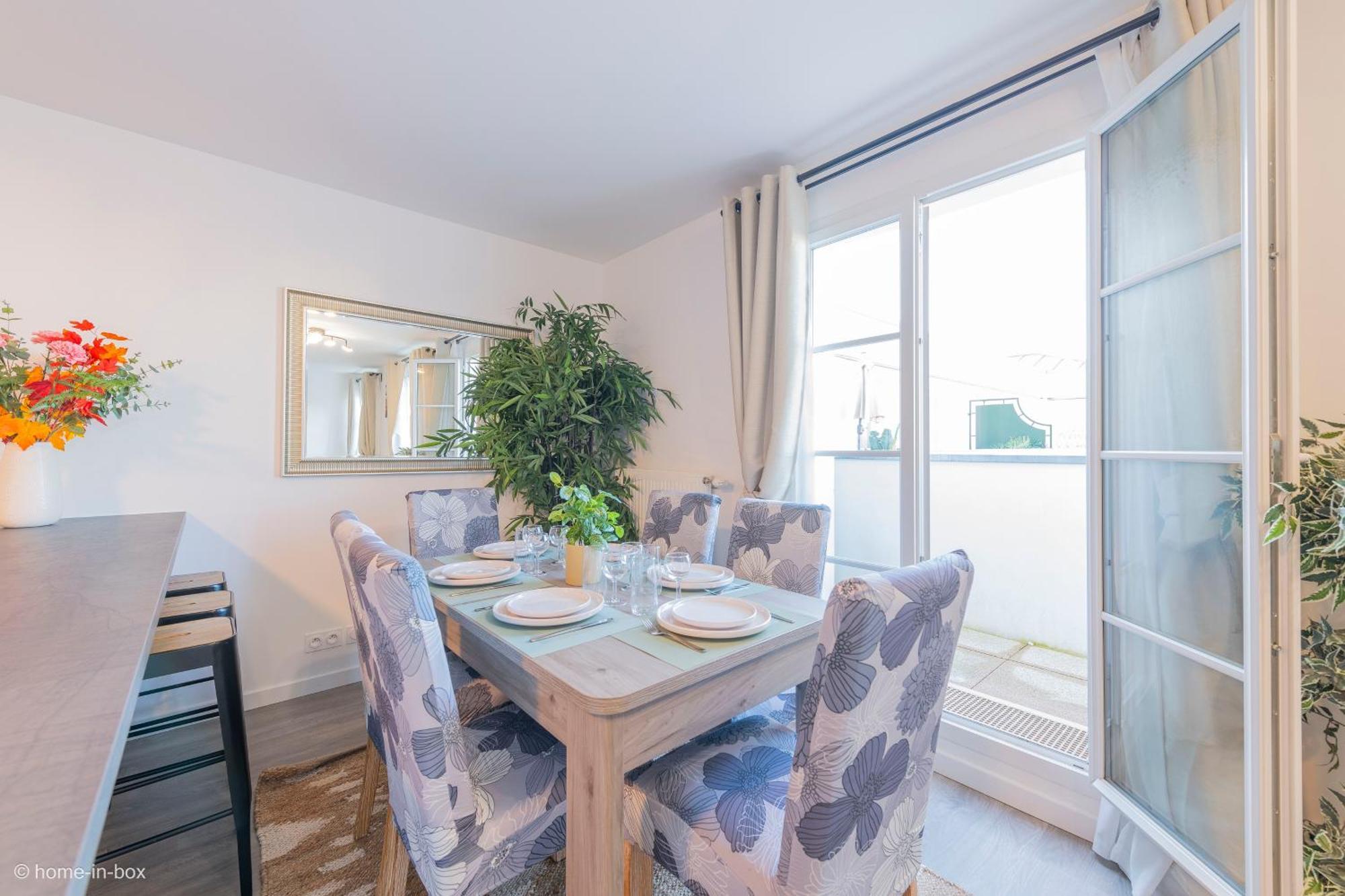Apartment Le Cartier Appt F3, 7mn Disneyland, Parking,terrace